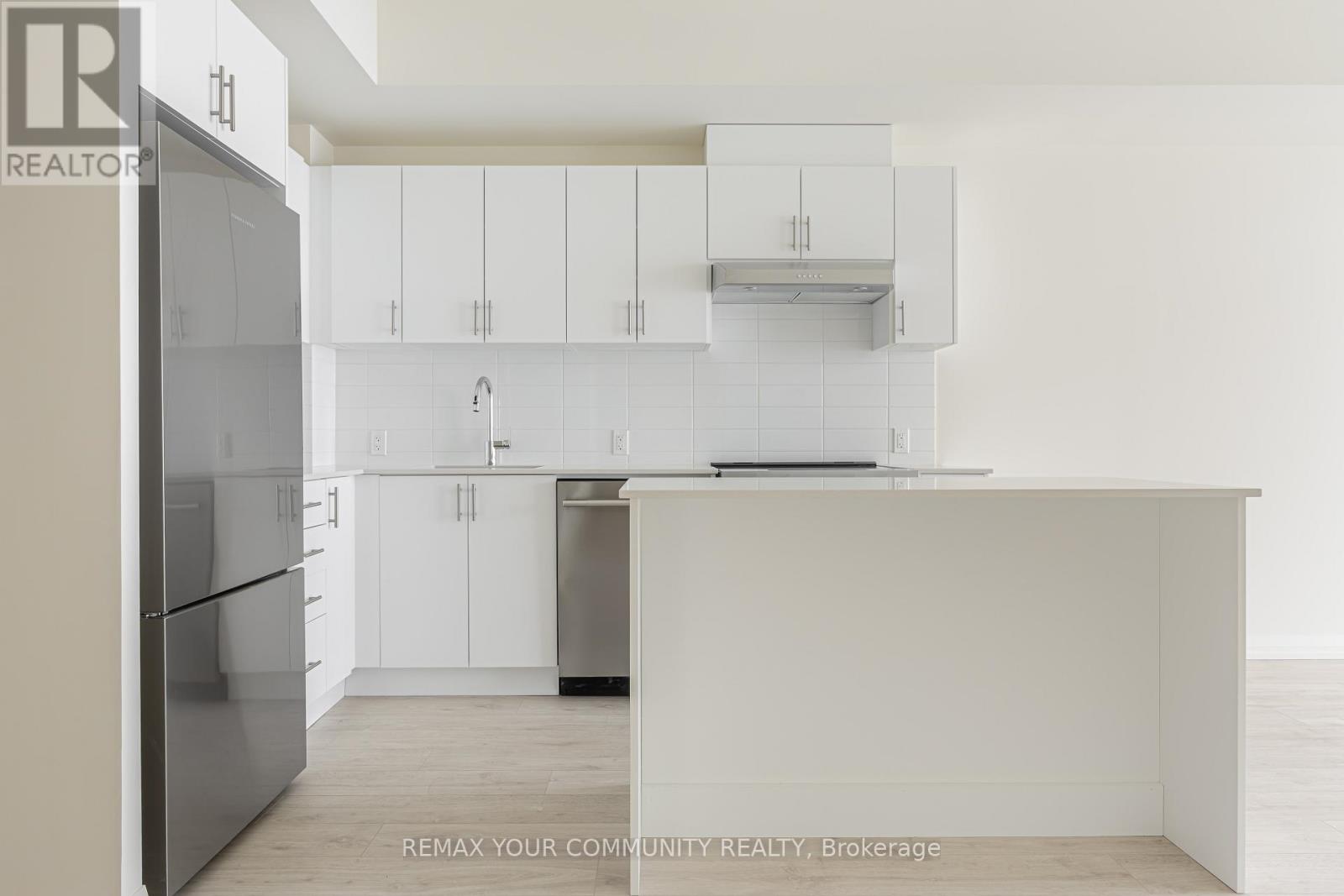 2307 - 27 Korda Gate, Vaughan (Vellore Village), Ontario  L4K 0P6 - Photo 6 - N12851432