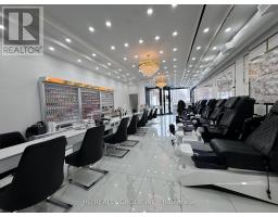 523 EGLINGTON AVENUE, Toronto, Ontario