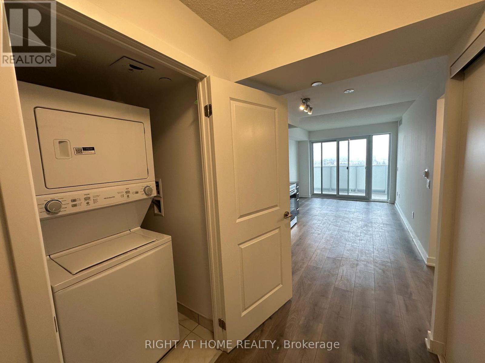 804 - 1010 Sandy Beach Road, Pickering (Bay Ridges), Ontario  L1W 3V9 - Photo 8 - E12857924