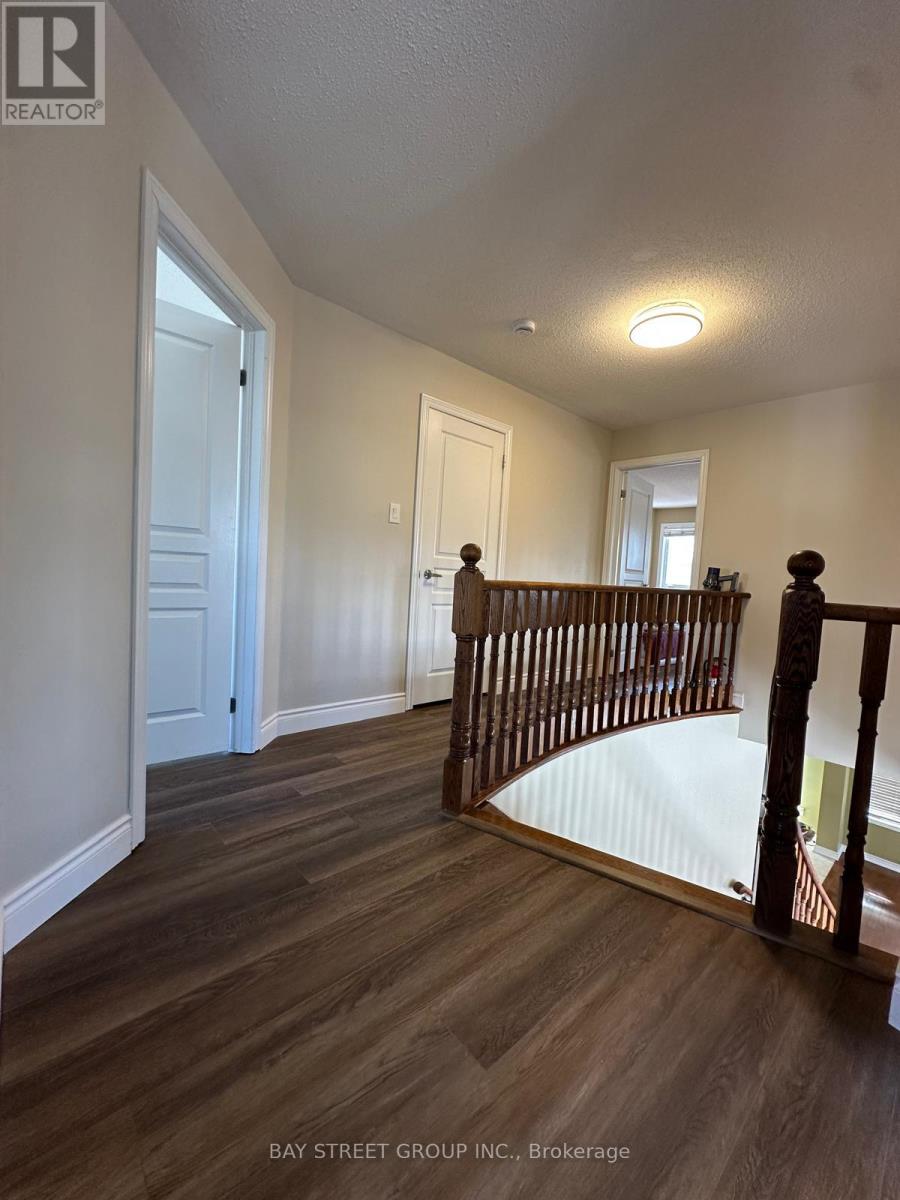 1 Thistle Avenue, Richmond Hill (Jefferson), Ontario  L4E 0B6 - Photo 32 - N12857884