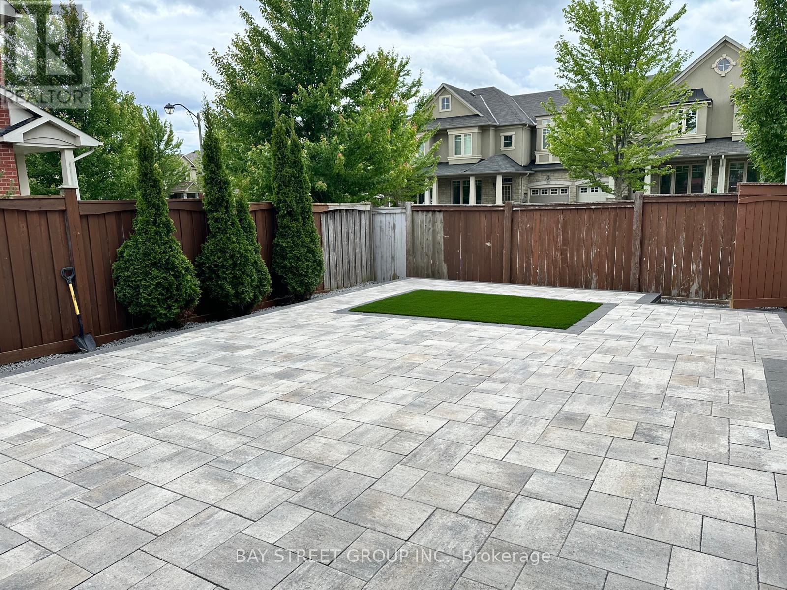 1 Thistle Avenue, Richmond Hill (Jefferson), Ontario  L4E 0B6 - Photo 37 - N12857884