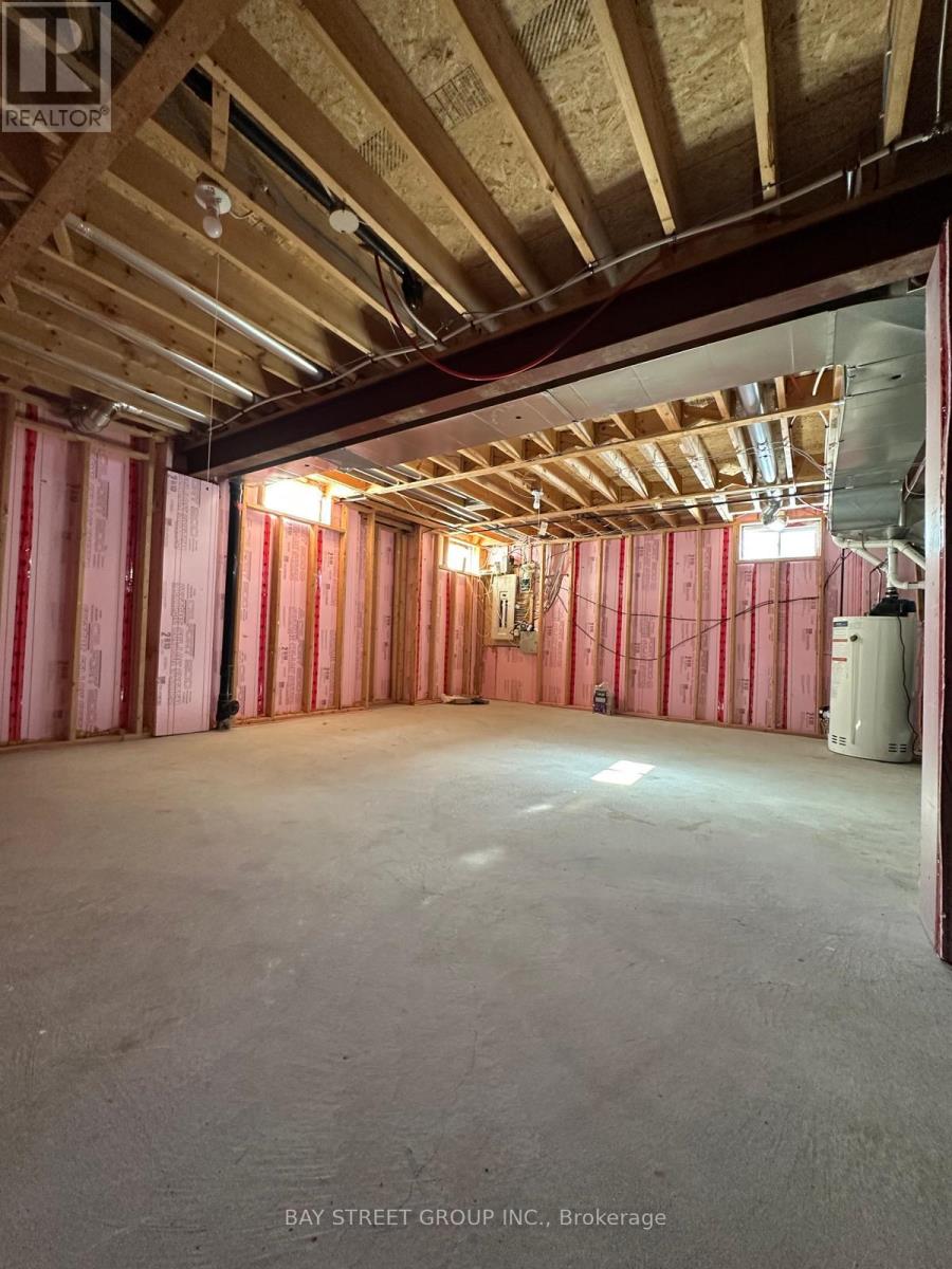 1 Thistle Avenue, Richmond Hill (Jefferson), Ontario  L4E 0B6 - Photo 40 - N12857884