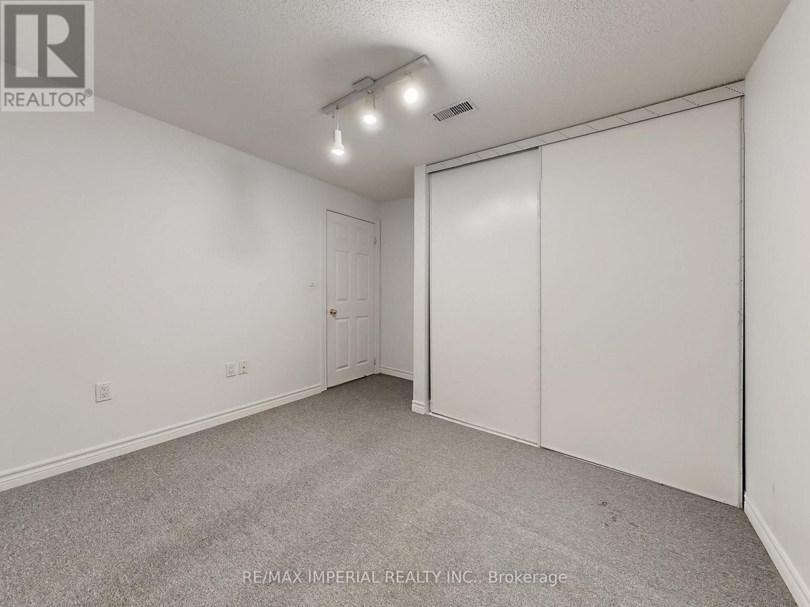 30 Catalina Crescent, Richmond Hill (Rouge Woods), Ontario  L4S 2H7 - Photo 41 - N12857922