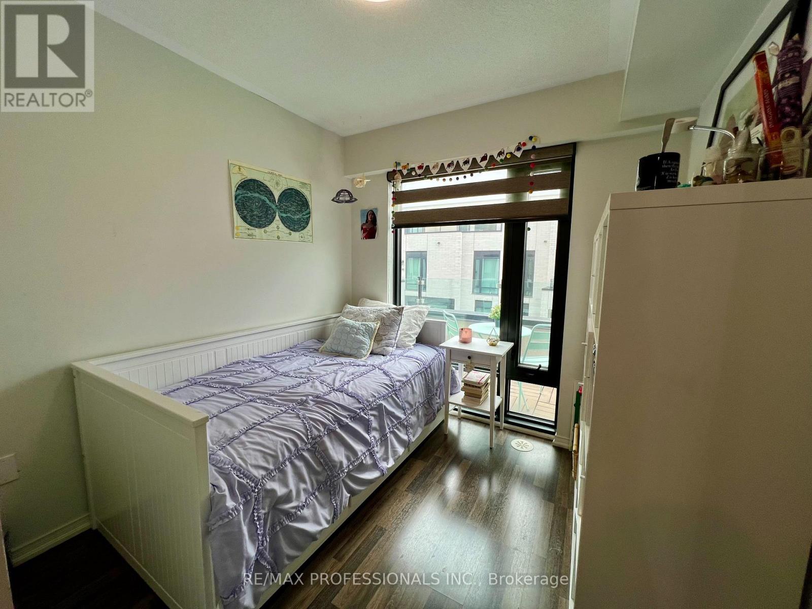 134 Widdicombe Hill, Toronto, Ontario  M9R 0A9 - Photo 14 - W12857920