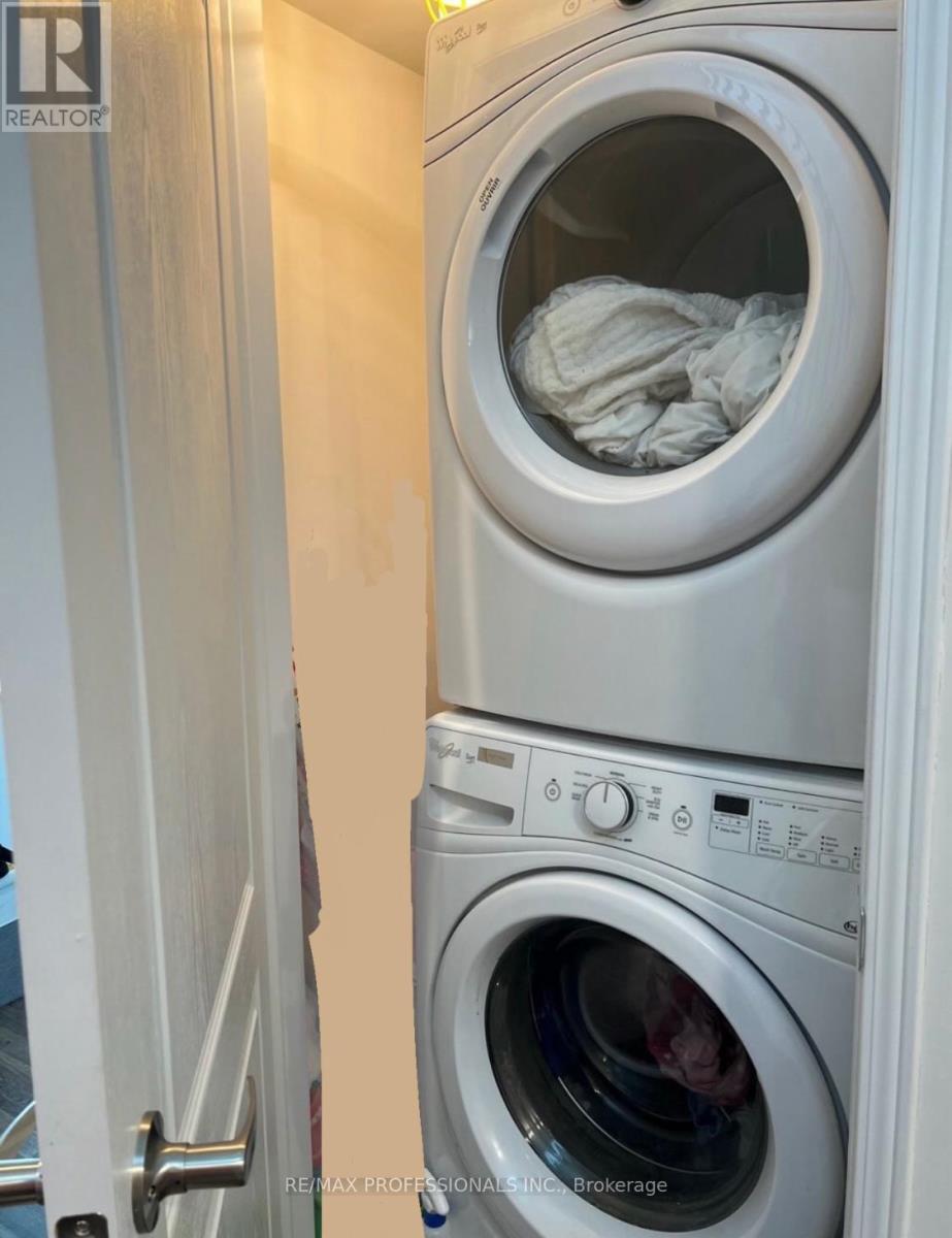 134 Widdicombe Hill, Toronto, Ontario  M9R 0A9 - Photo 31 - W12857920