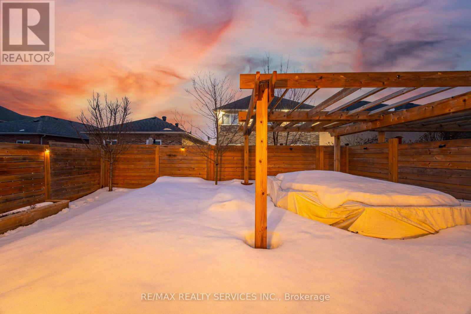 13 Emily Carr Crescent, Caledon, Ontario  L7E 2L1 - Photo 34 - W12857928