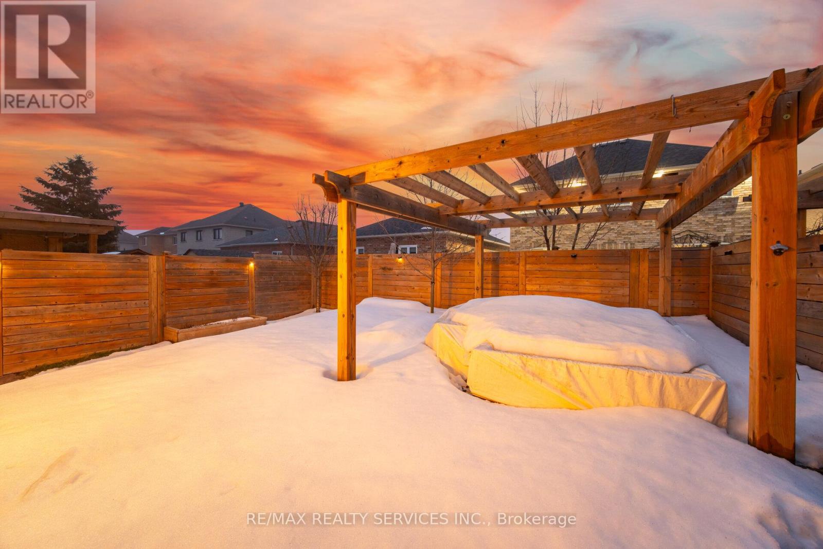 13 Emily Carr Crescent, Caledon, Ontario  L7E 2L1 - Photo 35 - W12857928