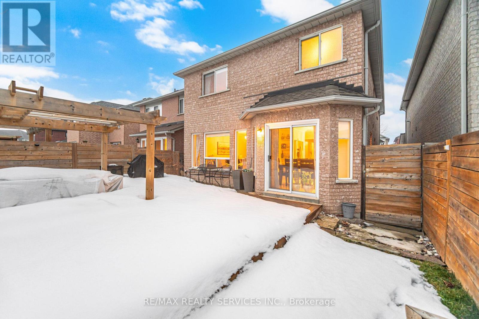 13 Emily Carr Crescent, Caledon, Ontario  L7E 2L1 - Photo 36 - W12857928