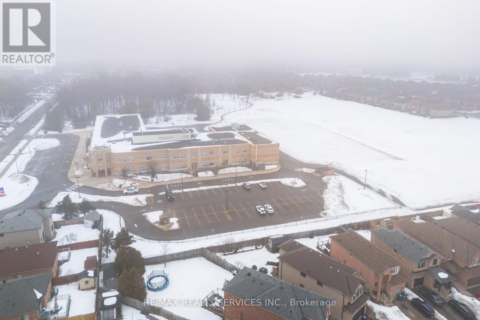 13 Emily Carr Crescent, Caledon, Ontario  L7E 2L1 - Photo 41 - W12857928