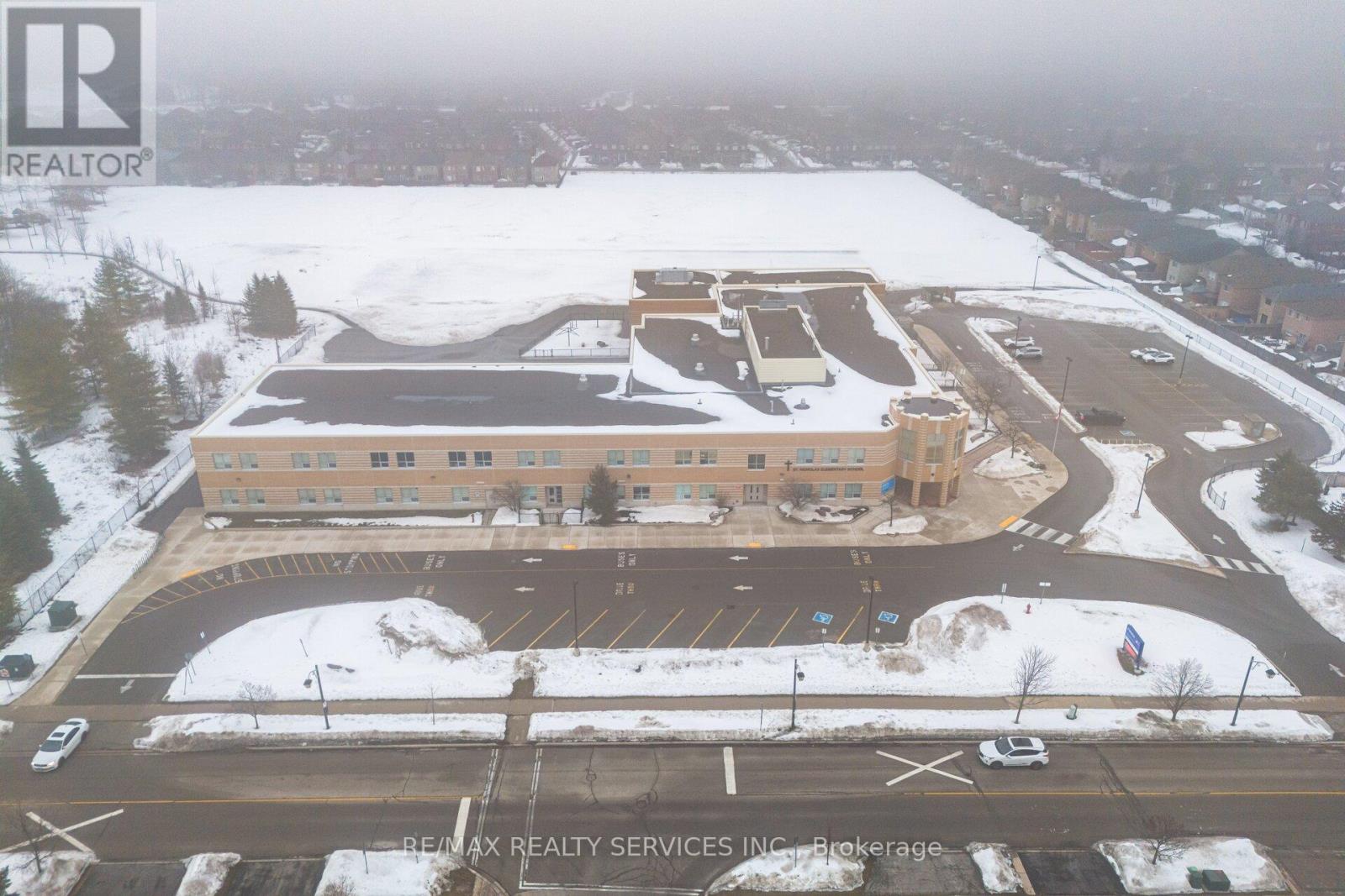 13 Emily Carr Crescent, Caledon, Ontario  L7E 2L1 - Photo 42 - W12857928