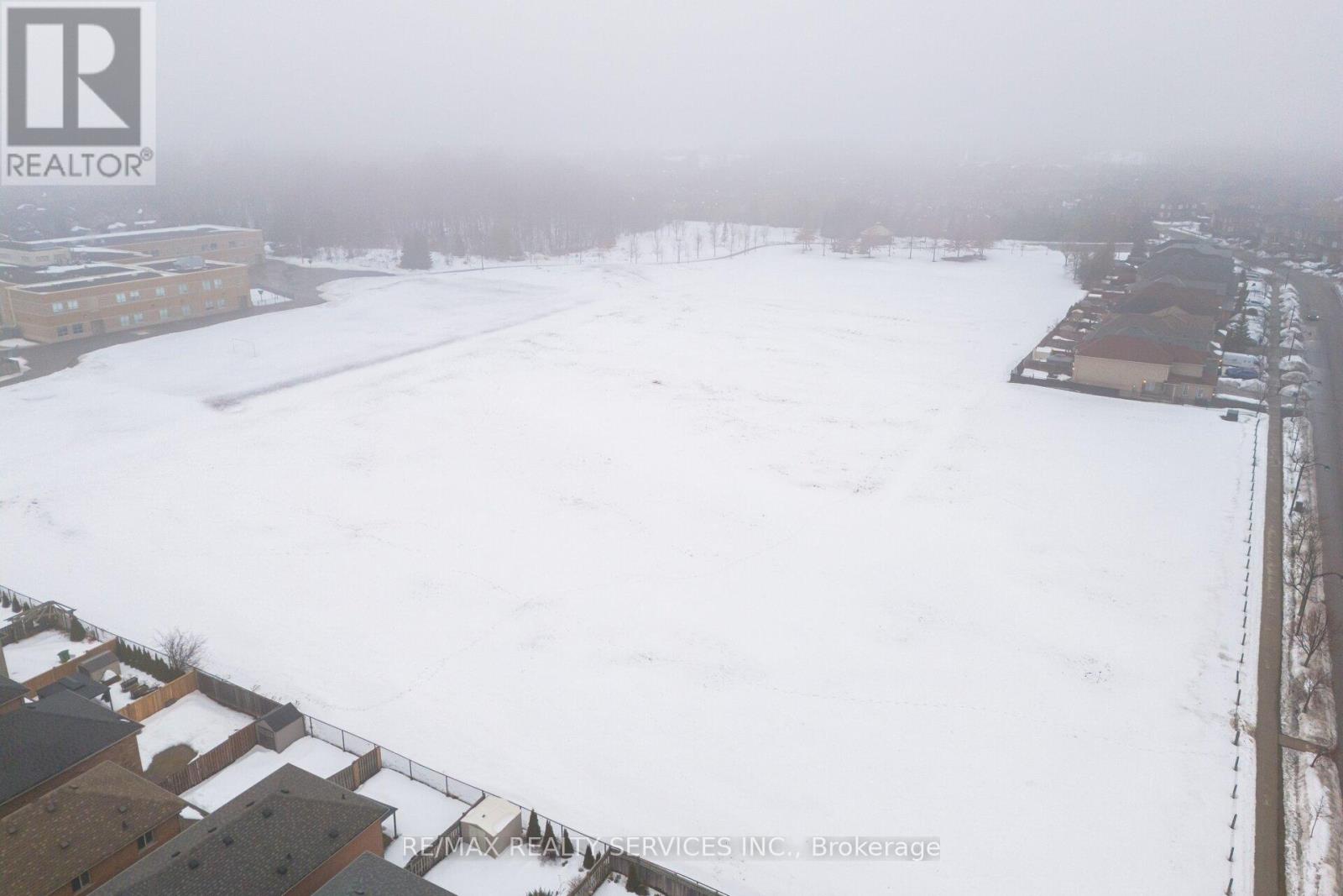 13 Emily Carr Crescent, Caledon, Ontario  L7E 2L1 - Photo 45 - W12857928