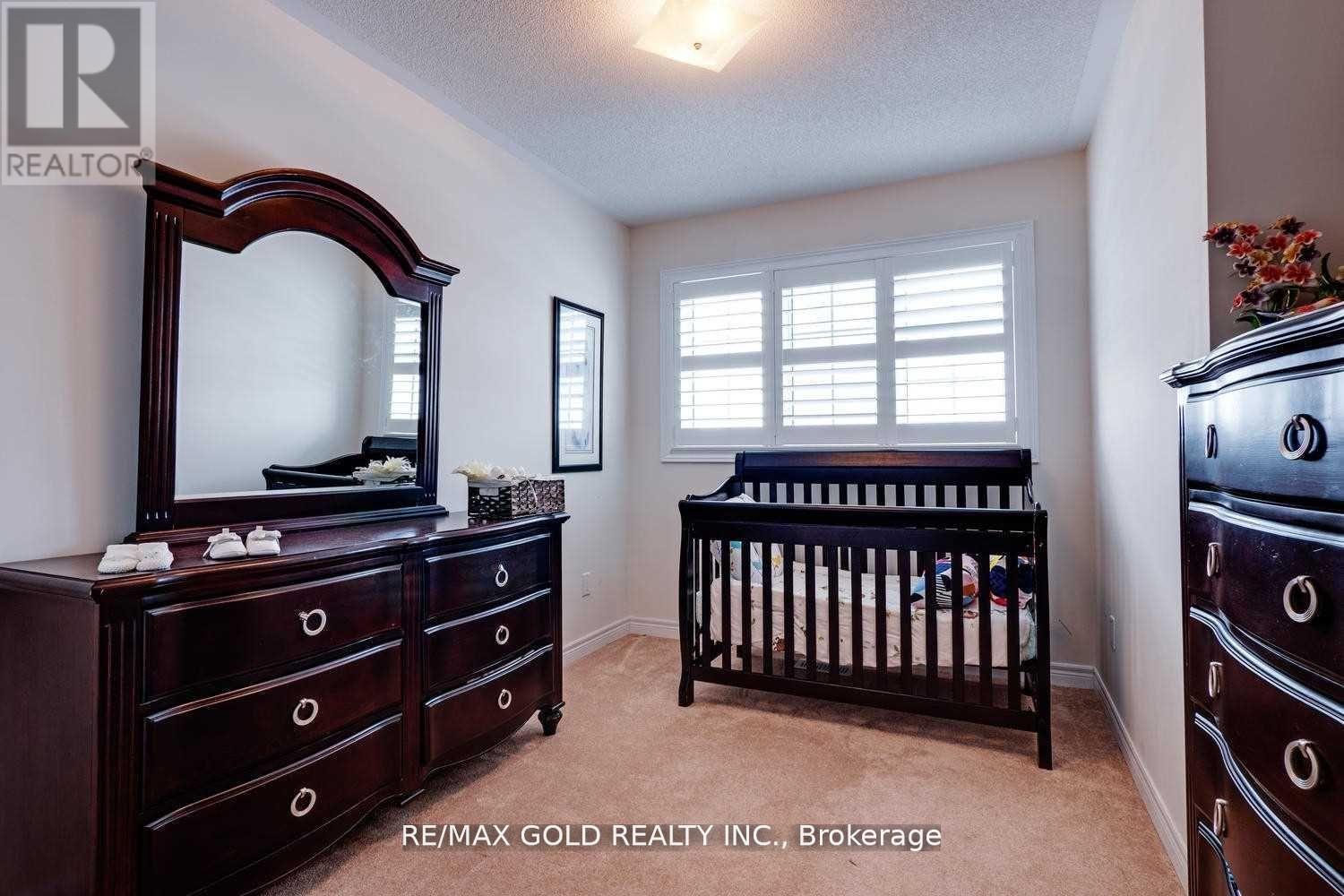 71 Lanark Circle E, Brampton, Ontario  L6X 5L3 - Photo 16 - W12857944