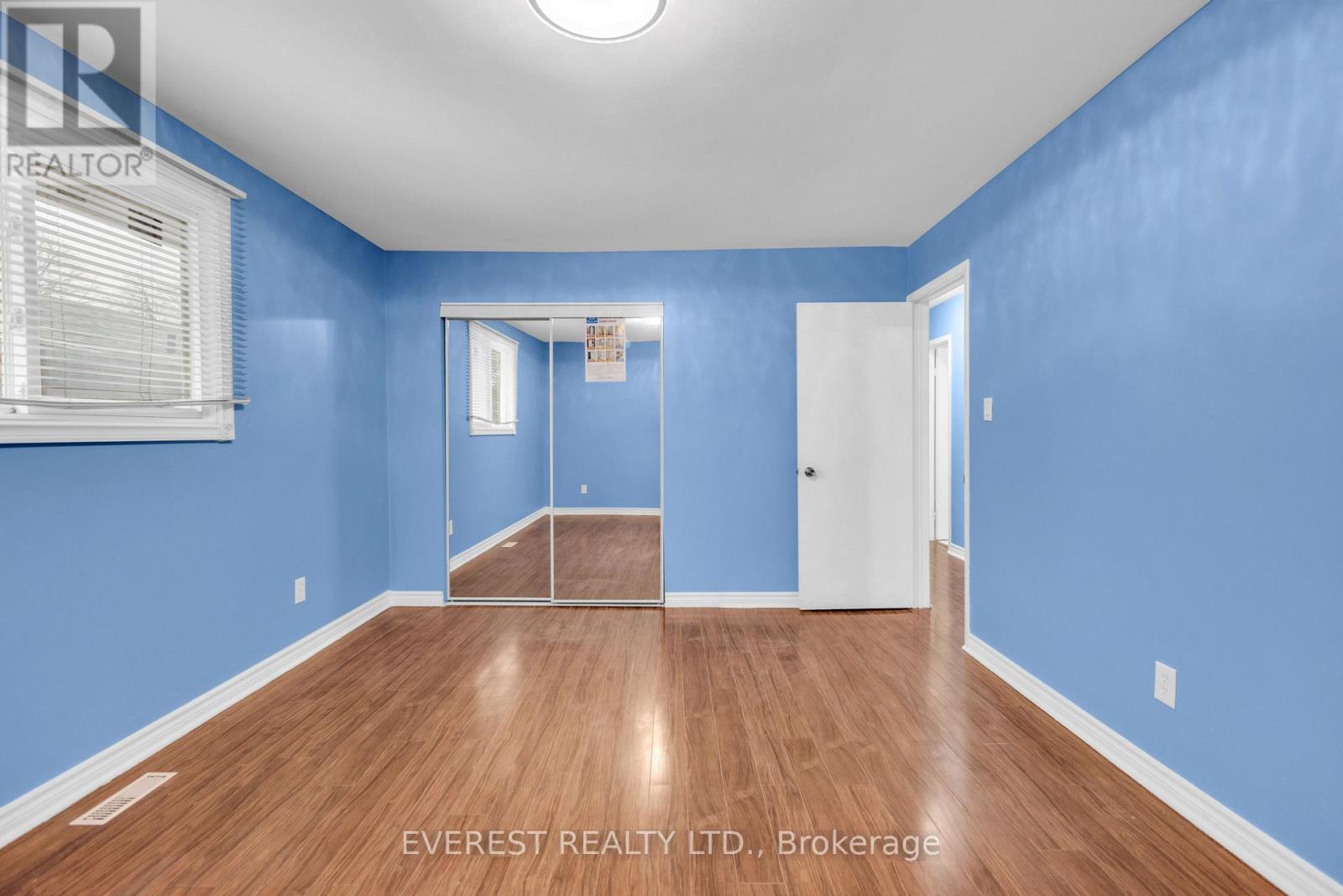 7790 Kittridge Drive, Mississauga, Ontario  L4T 3J6 - Photo 18 - W12857958