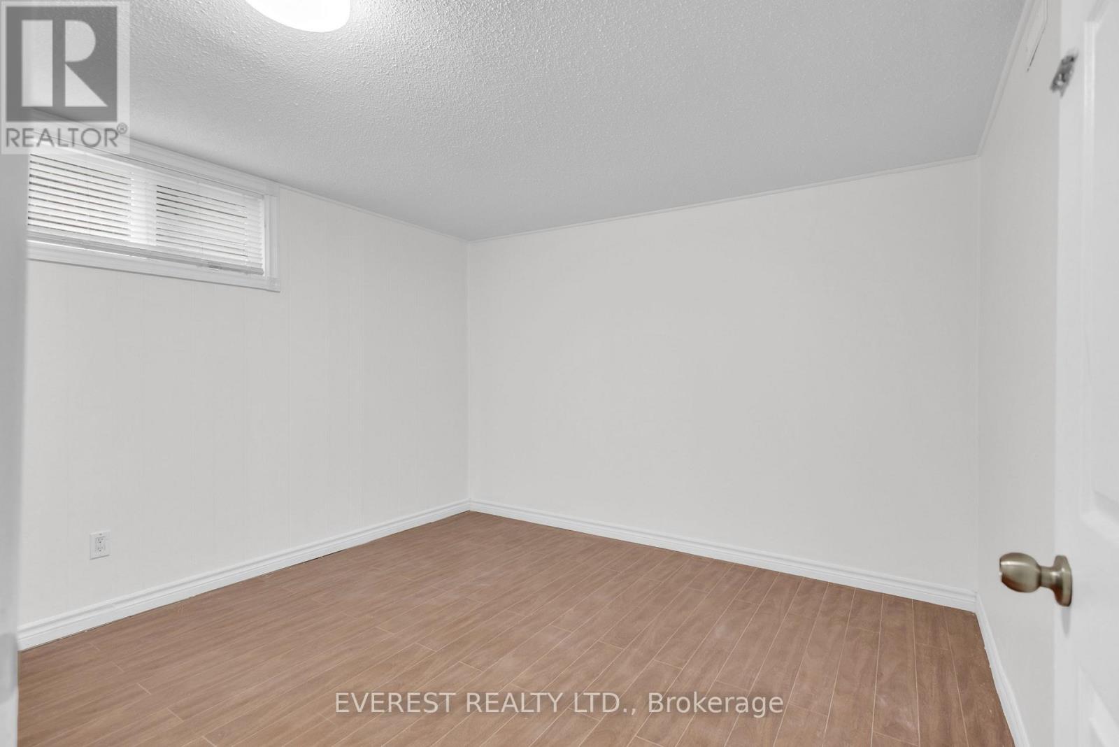 7790 Kittridge Drive, Mississauga, Ontario  L4T 3J6 - Photo 25 - W12857958