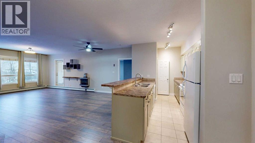 304, 290 Plamondon Drive, Fort Mcmurray, Alberta T9K 0A5 - Photo 4 - A2276106