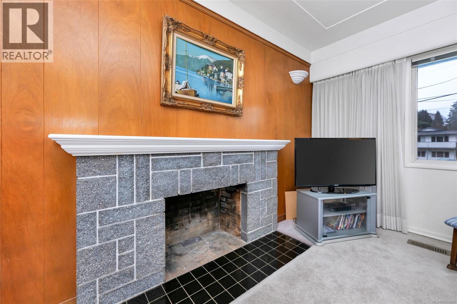 3850 Raymond St S, Saanich, British Columbia  V8Z 4K3 - Photo 11 - 1027840