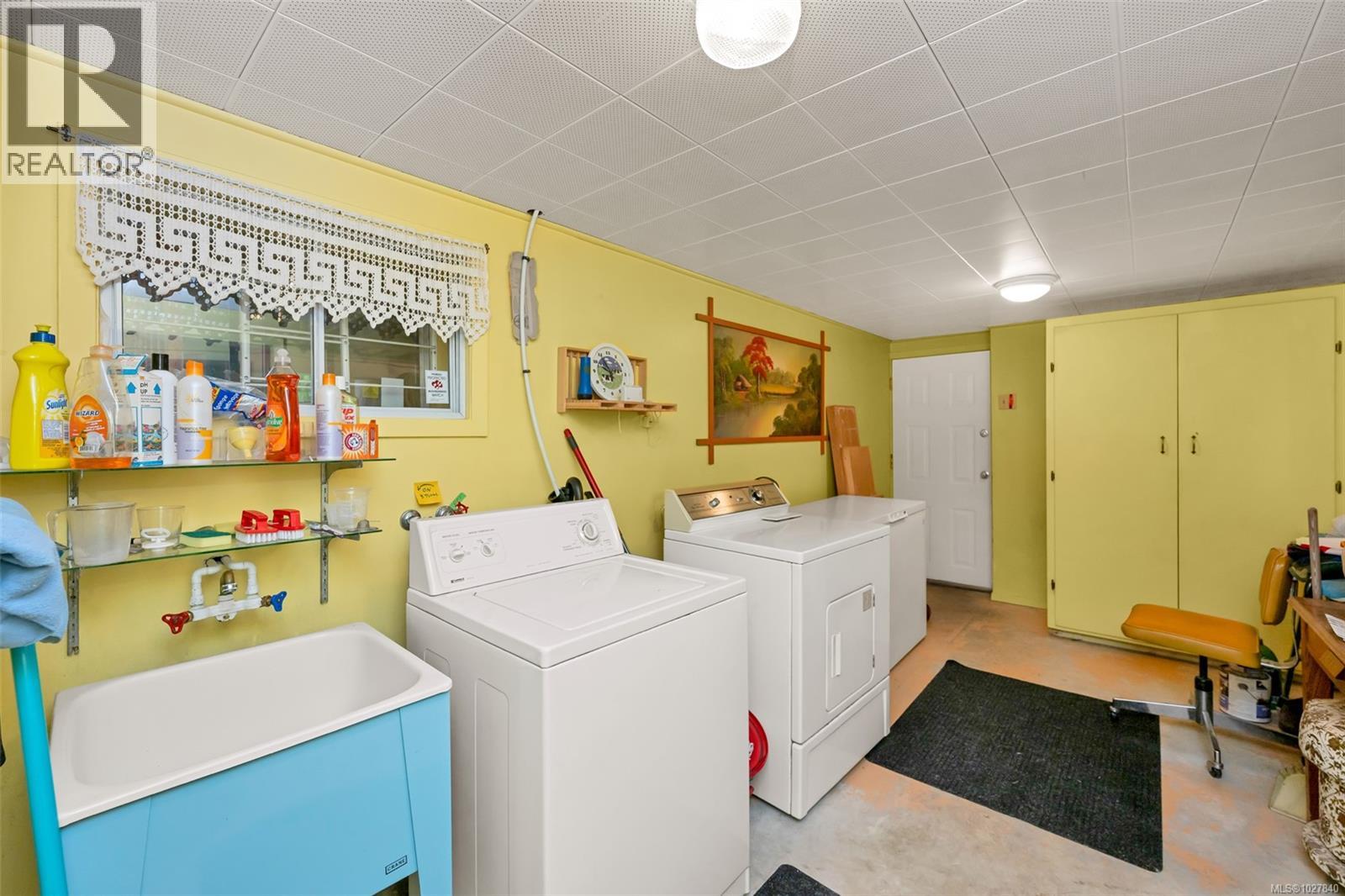 3850 Raymond St S, Saanich, British Columbia  V8Z 4K3 - Photo 25 - 1027840