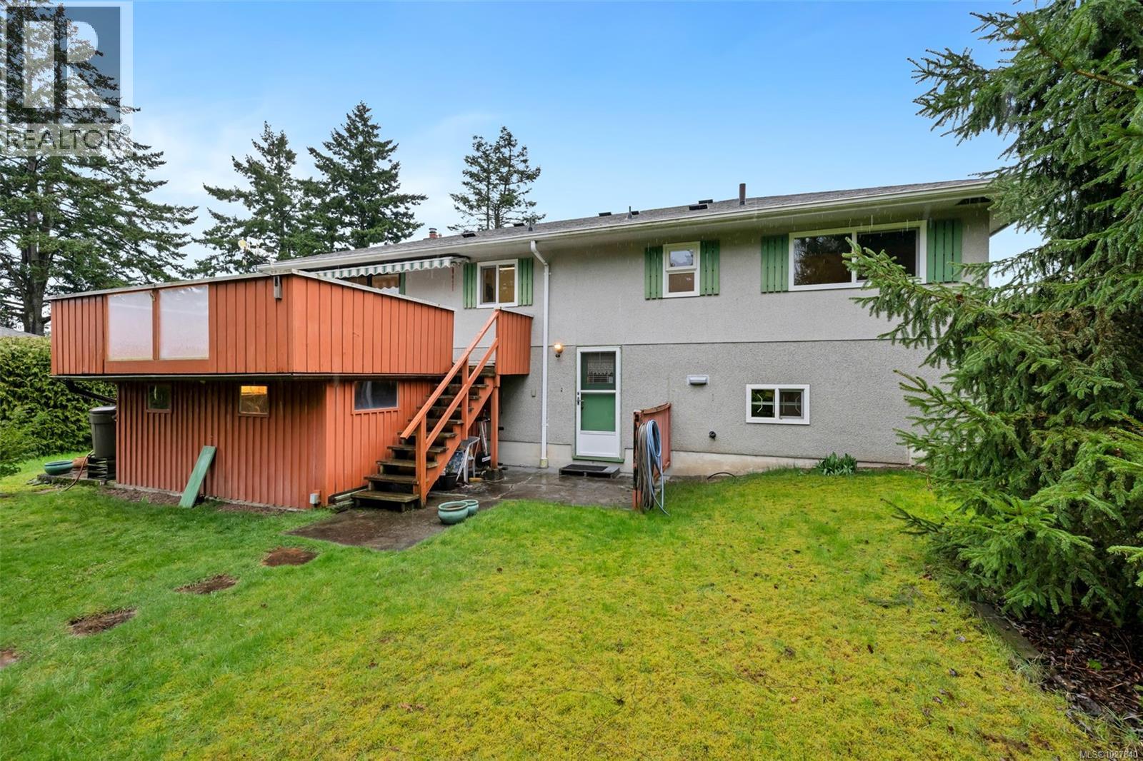 3850 Raymond St S, Saanich, British Columbia  V8Z 4K3 - Photo 31 - 1027840