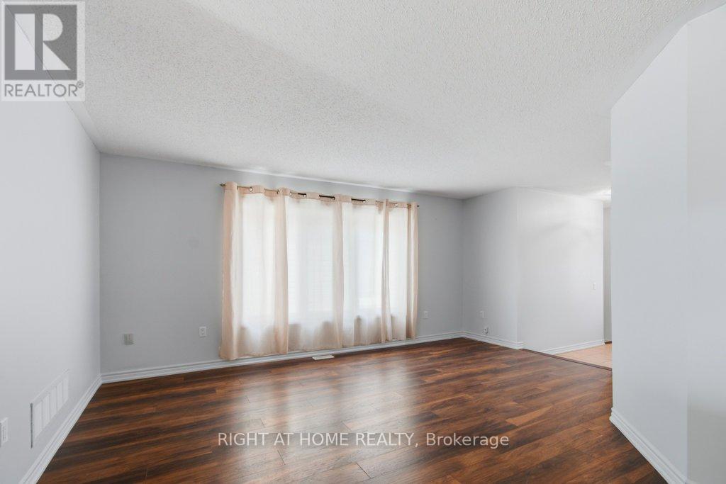 833 Leslie Street, Cobourg, Ontario  K9A 0H3 - Photo 7 - X12857936