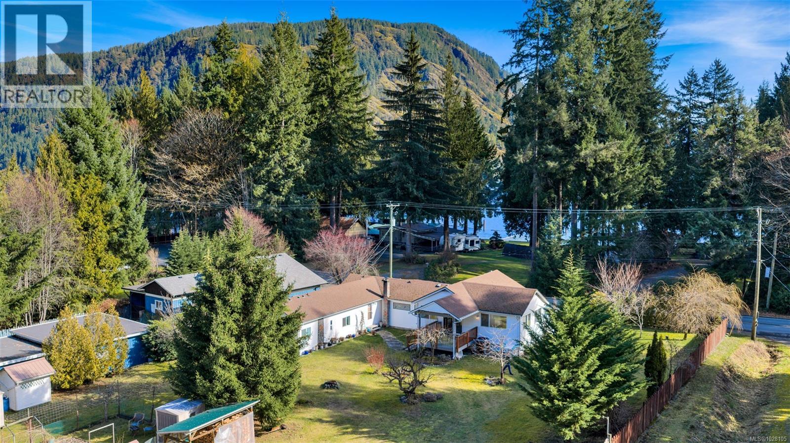 7220 Walton Rd, Honeymoon Bay, British Columbia