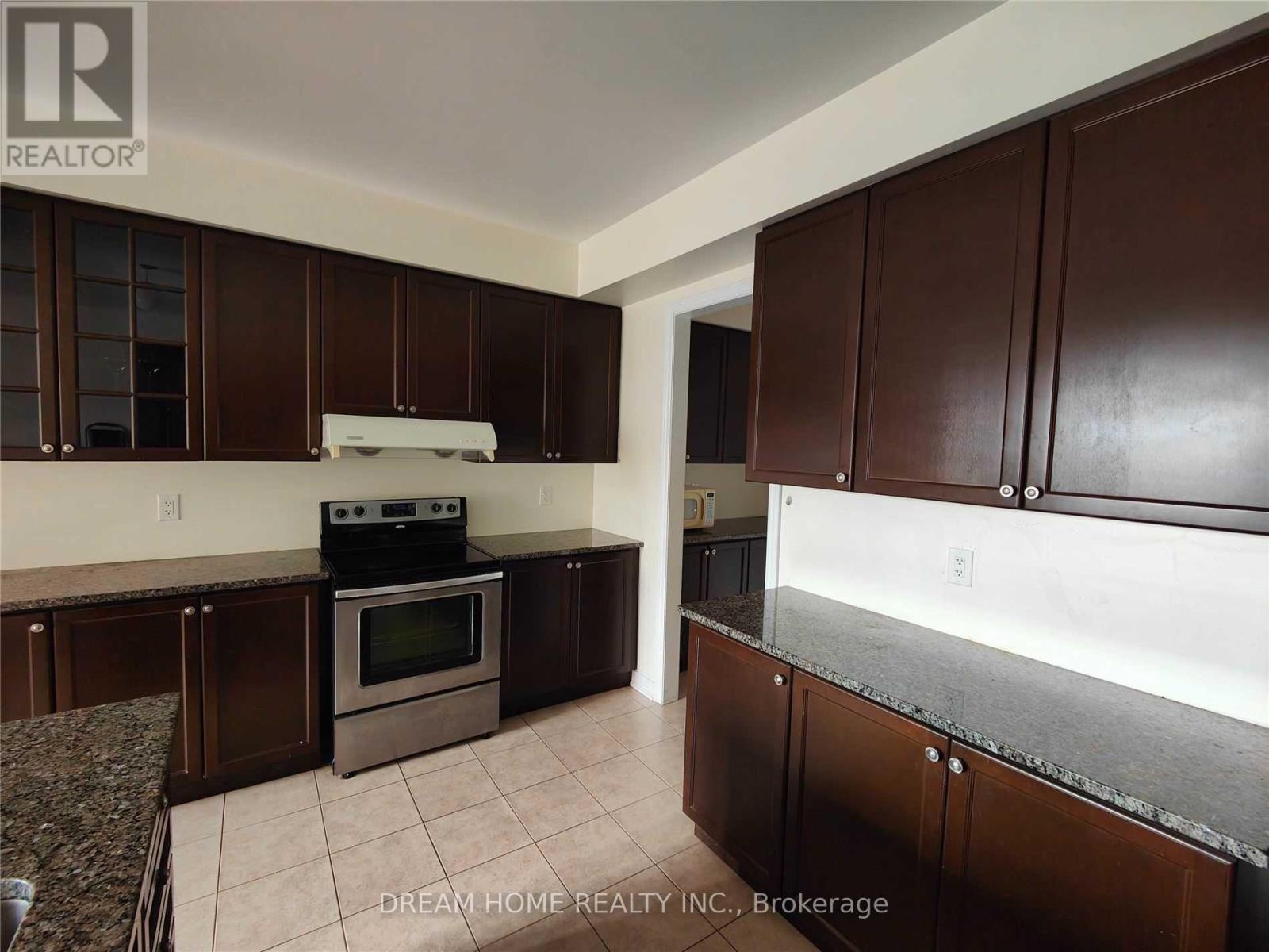 10587 Woodbine Avenue, Markham, Ontario  L0H 1G0 - Photo 10 - N12828258