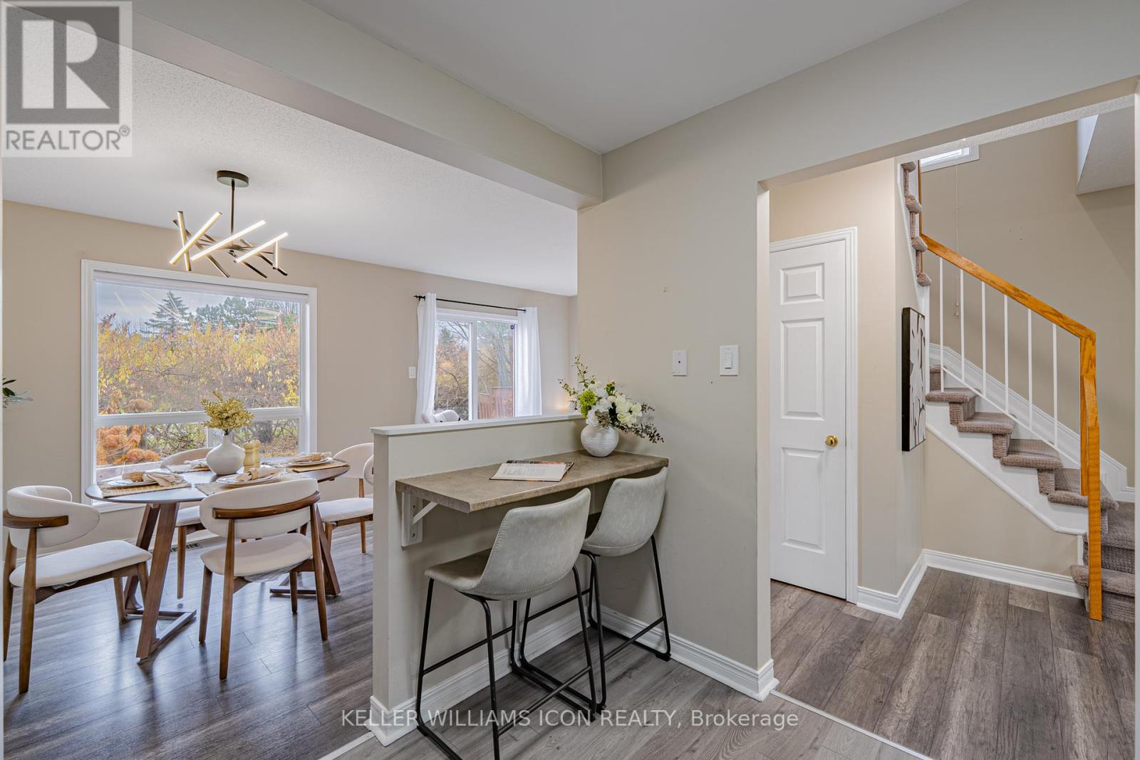 48 Blackdome Crescent, Ottawa, Ontario  K2T 1A9 - Photo 6 - X12857974