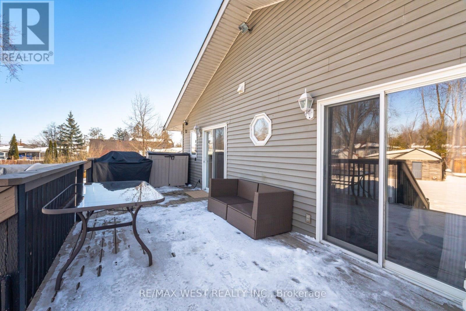 924 Vicrol Drive, Innisfil, Ontario  L9S 1V4 - Photo 26 - N12857932