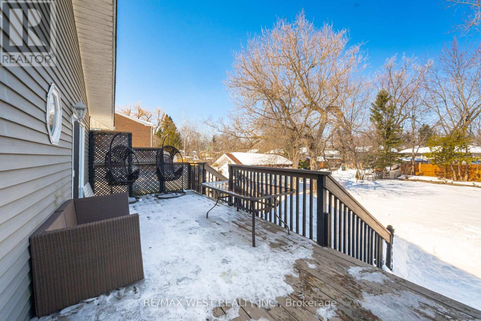 924 Vicrol Drive, Innisfil, Ontario  L9S 1V4 - Photo 25 - N12857932