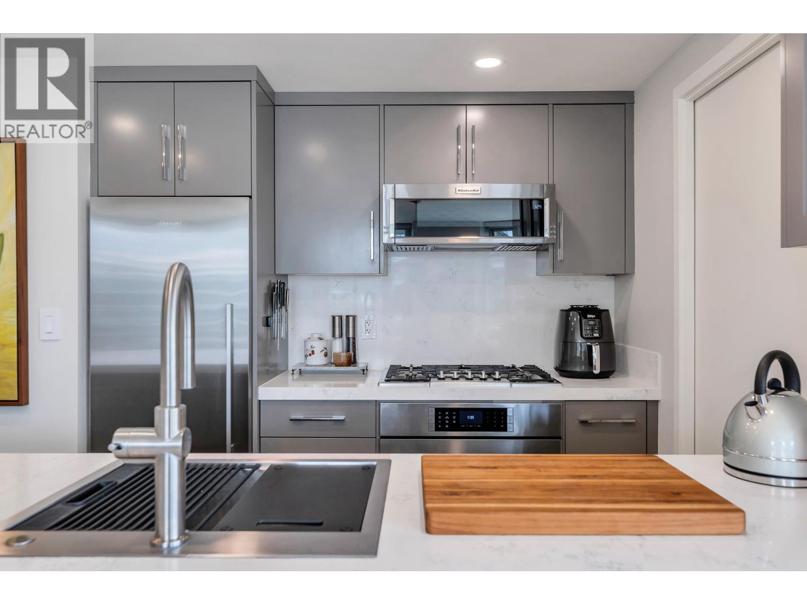 2007 918 Cooperage Way, Vancouver, British Columbia  V6B 0A7 - Photo 6 - R3097217