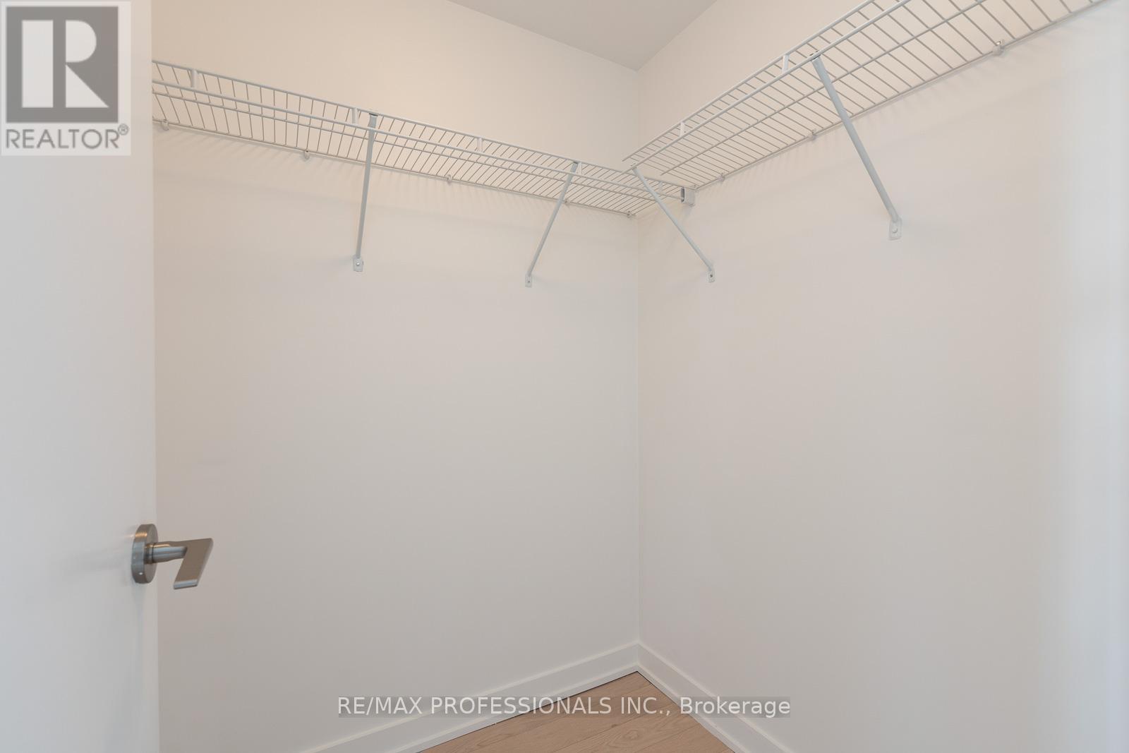 1110 - 10 Park Lawn Road, Toronto, Ontario  M8V 0H9 - Photo 15 - W12857982