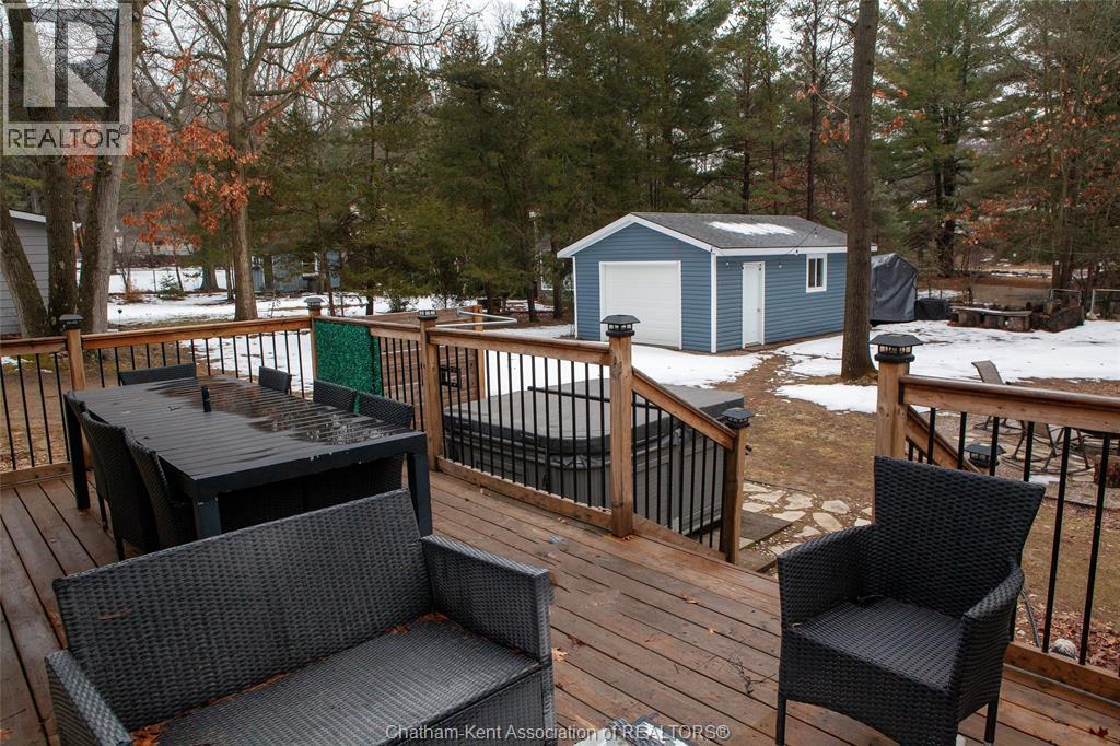 Photo 23 of 31 for 7675 Riverside Drive