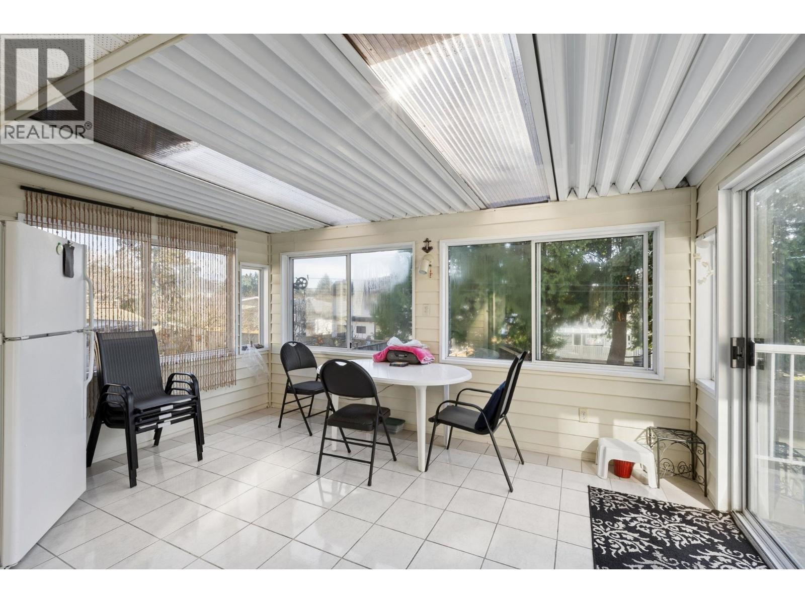 5356 Union Street, Burnaby, British Columbia  V5B 1W3 - Photo 12 - R3096056