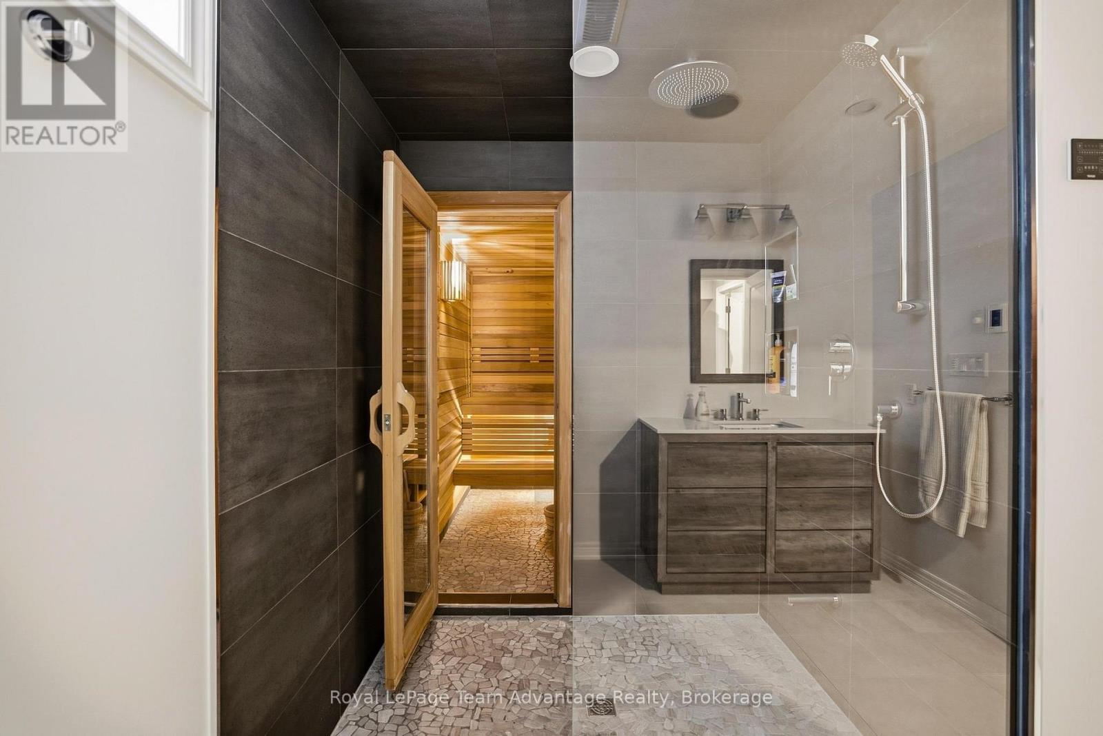 24 Billy Court, Caledon, Ontario  L7C 3X3 - Photo 34 - W12828562