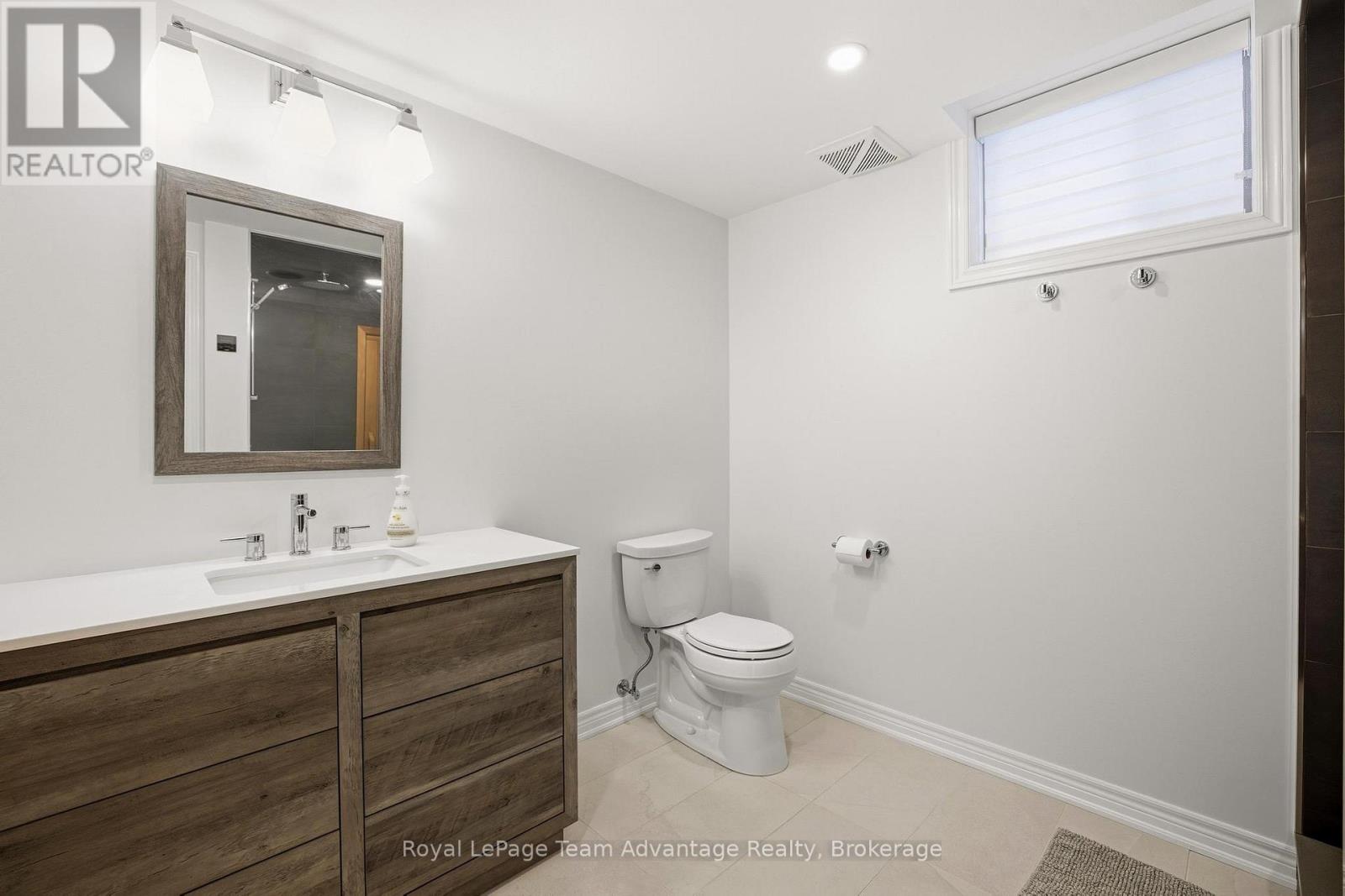 24 Billy Court, Caledon, Ontario  L7C 3X3 - Photo 35 - W12828562