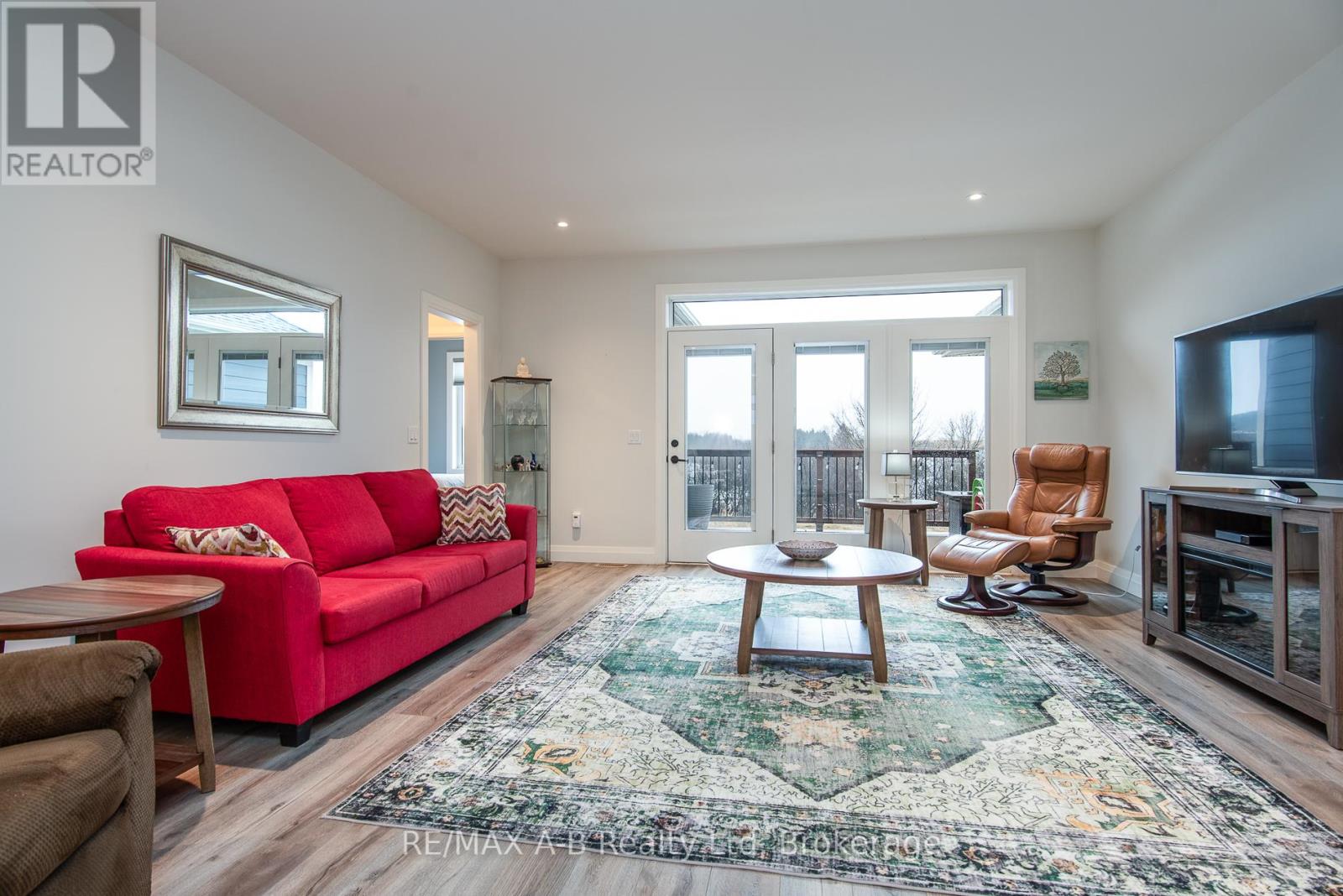 149 Ridgewood Crescent, St. Marys, Ontario  N4X 0B8 - Photo 12 - X12857192