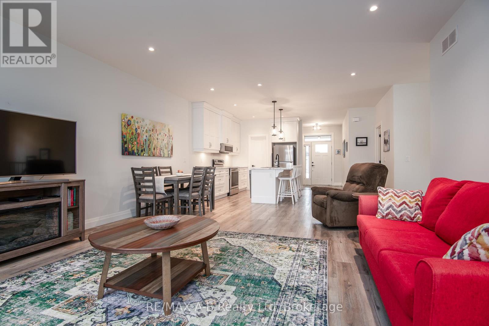 149 Ridgewood Crescent, St. Marys, Ontario  N4X 0B8 - Photo 15 - X12857192