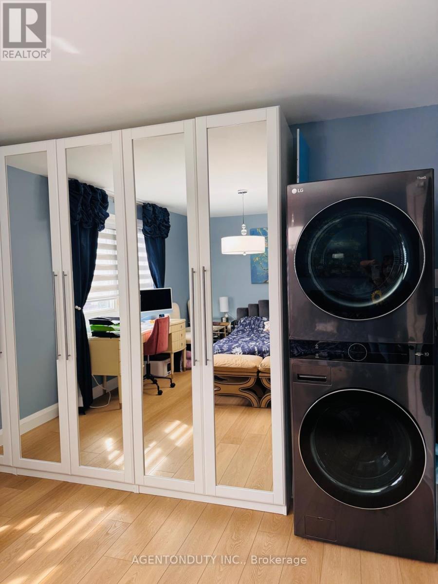 475 Karen Park Crescent, Mississauga (Mississauga Valleys), Ontario  L5A 3E1 - Photo 27 - W12804040