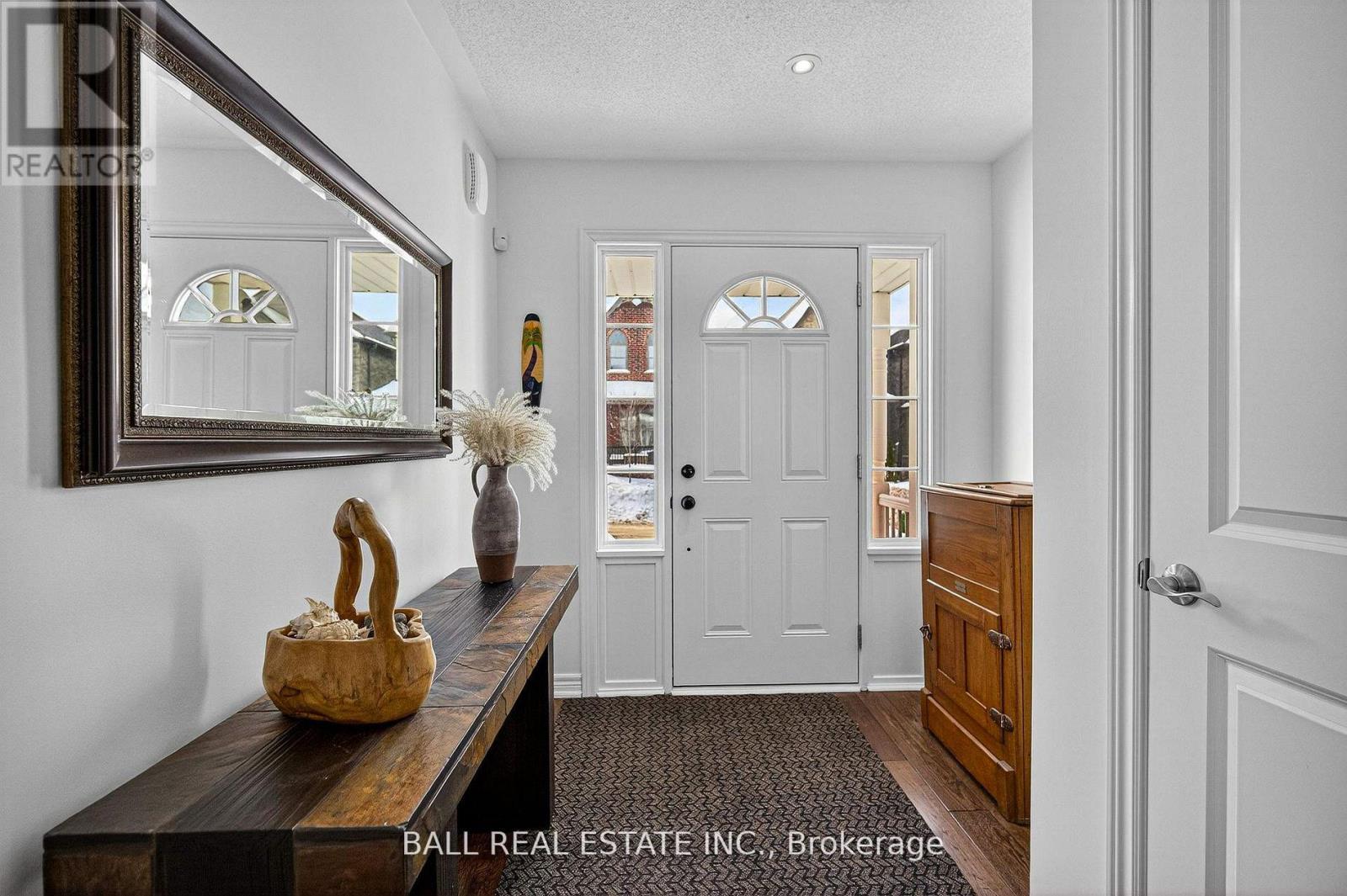 74 Flitton Avenue, Peterborough, Ontario  K9H 0G5 - Photo 6 - X12858062