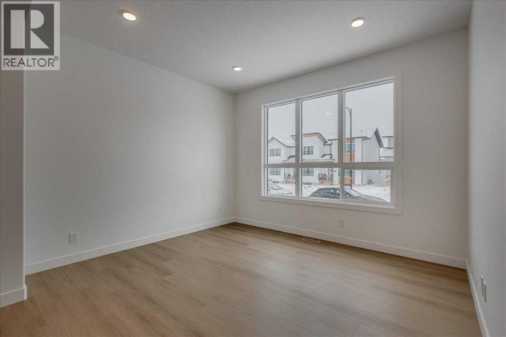 32 Inglis Crescent, Sylvan Lake, Alberta  T4S 0V3 - Photo 5 - A2289569