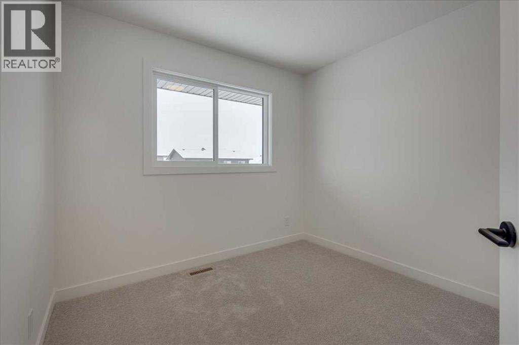 32 Inglis Crescent, Sylvan Lake, Alberta  T4S 0V3 - Photo 28 - A2289569