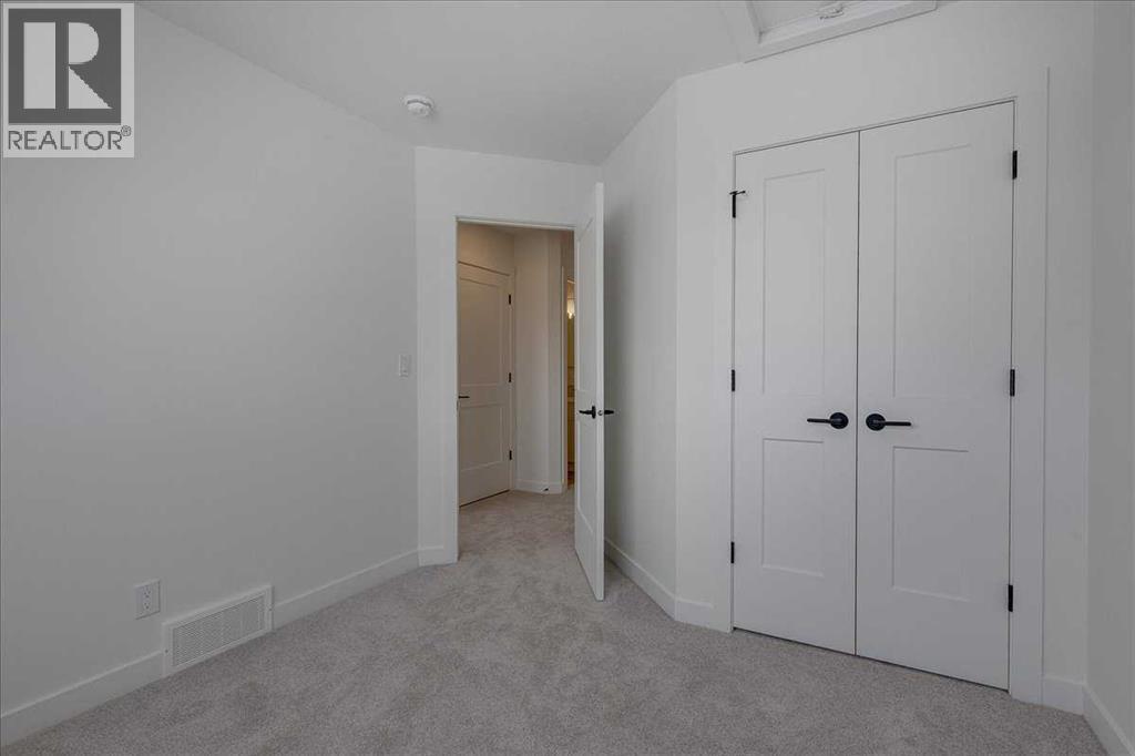 32 Inglis Crescent, Sylvan Lake, Alberta  T4S 0V3 - Photo 27 - A2289569