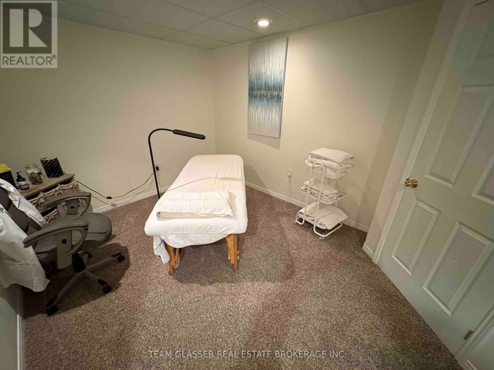 214 North Street, Thames Centre, Ontario  N0L 1G3 - Photo 20 - X12858118