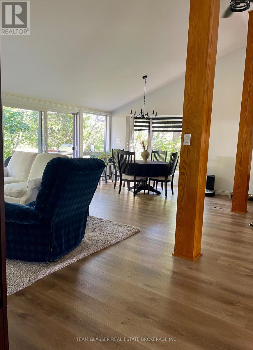 214 North Street, Thames Centre, Ontario  N0L 1G3 - Photo 26 - X12858118