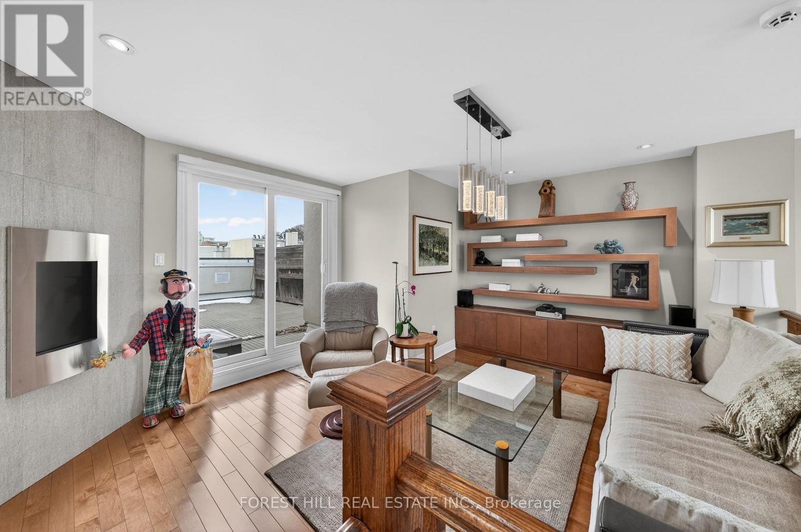 252 Spadina Road, Toronto (Casa Loma), Ontario  M5R 2V1 - Photo 40 - C12835154