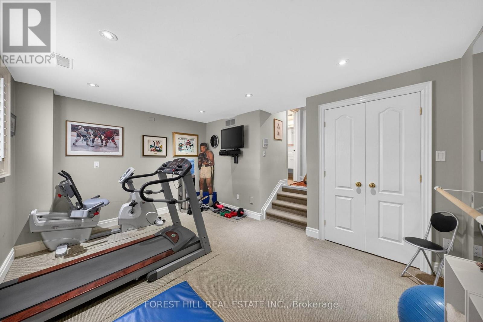 252 Spadina Road, Toronto (Casa Loma), Ontario  M5R 2V1 - Photo 45 - C12835154