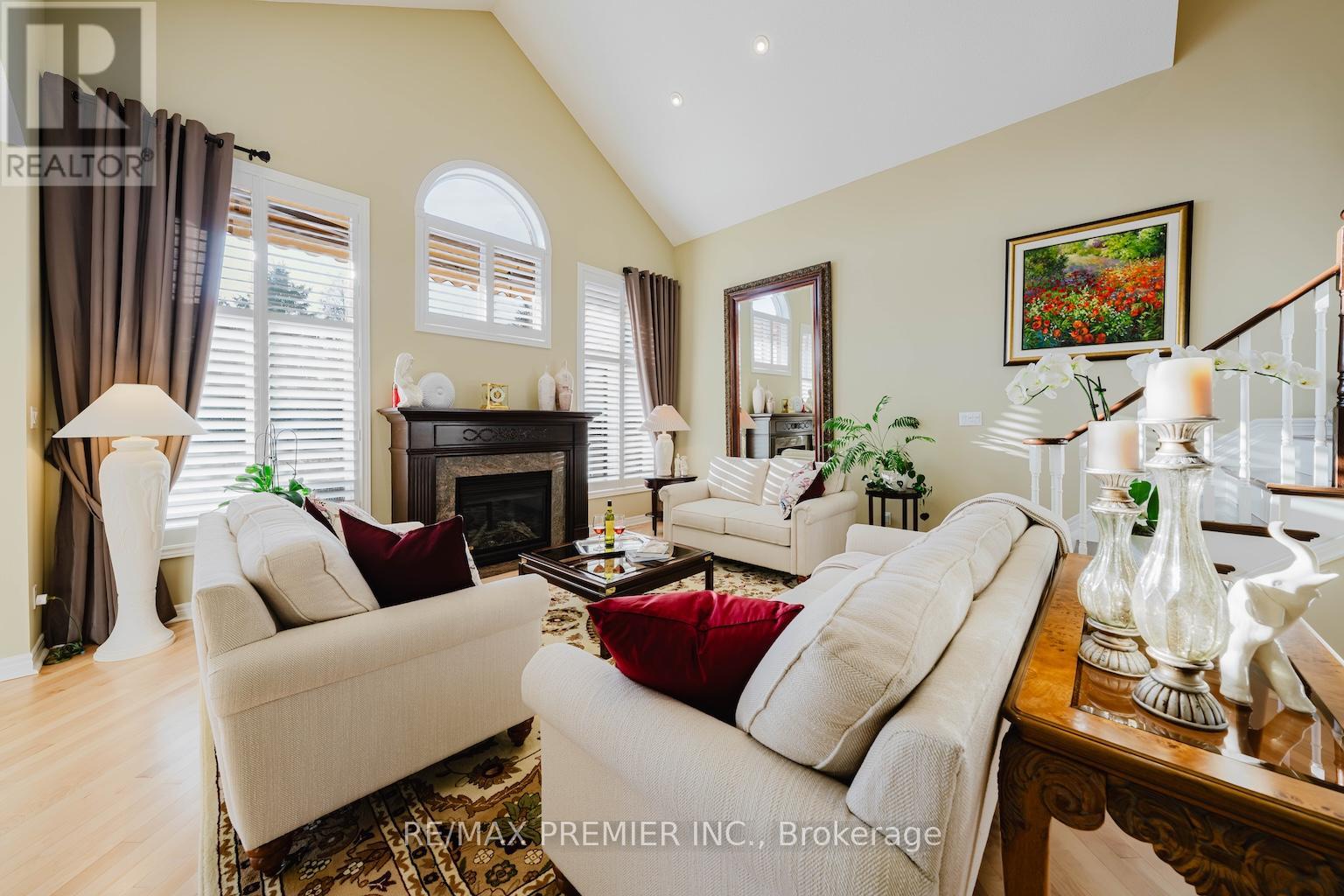 6 Bella Vista Trail, New Tecumseth, Ontario  L9R 2B2 - Photo 2 - N12850694