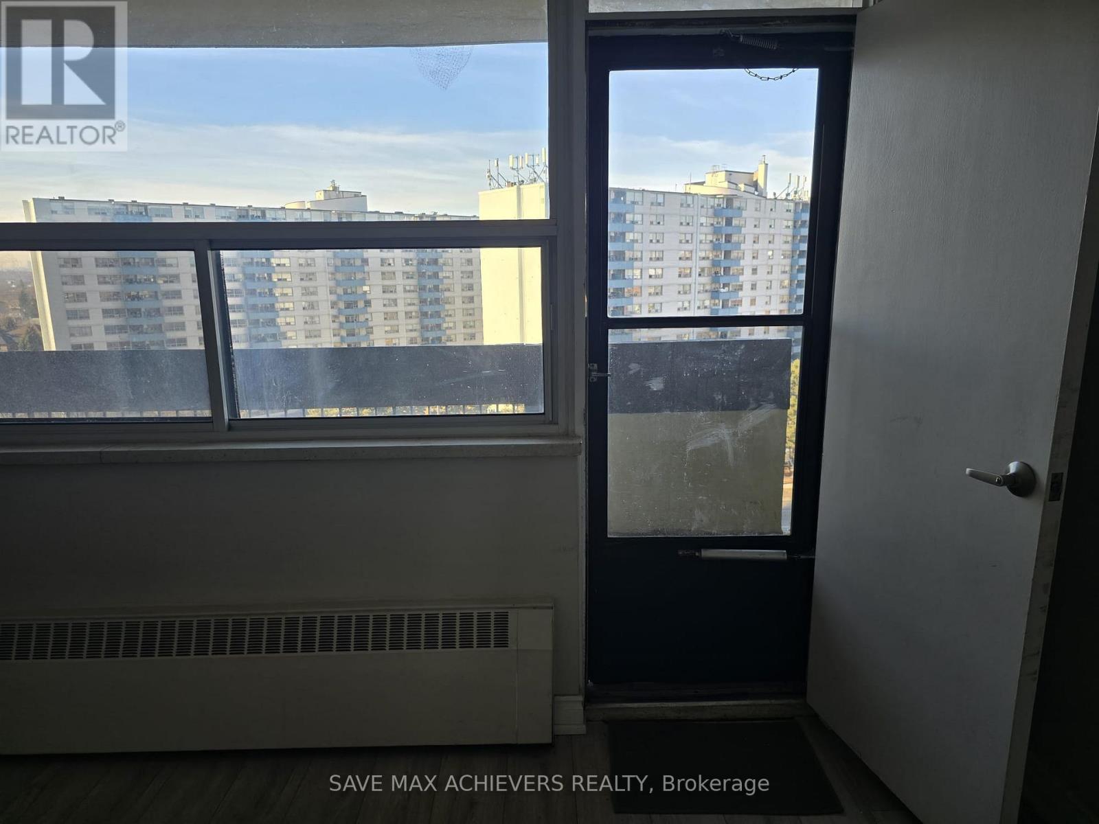 1004 - 1455 Lawrence Avenue W, Toronto, Ontario  M6L 1B1 - Photo 10 - W12857432