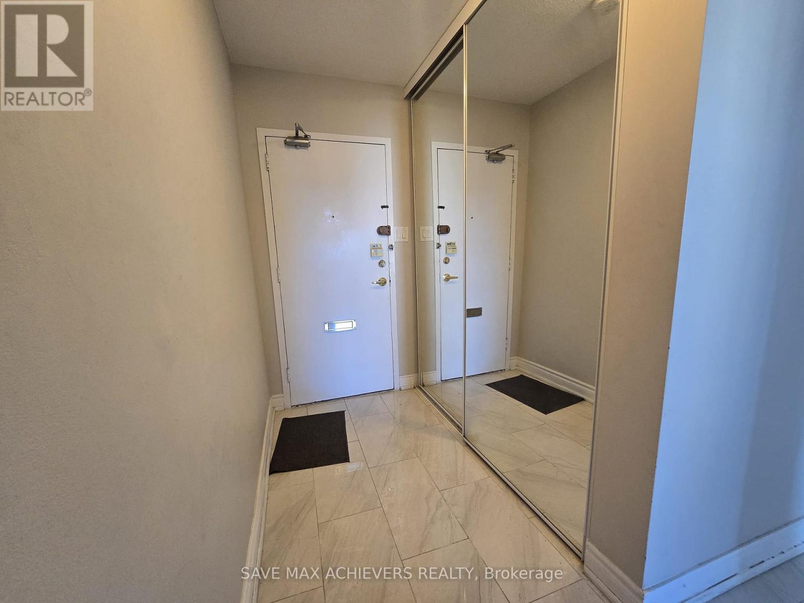 1004 - 1455 Lawrence Avenue W, Toronto, Ontario  M6L 1B1 - Photo 5 - W12857432