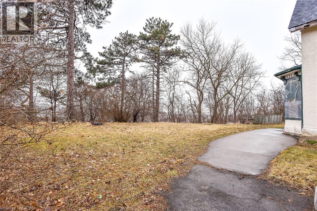 20 Elliott Street, Cambridge, Ontario  N1R 2J2 - Photo 6 - 40807254