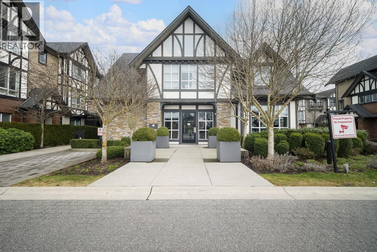 Listing Picture 26 of 37 : 108 10388 NO. 2 ROAD, Richmond / 烈治文 - 魯藝地產 Yvonne Lu Group - MLS Medallion Club Member